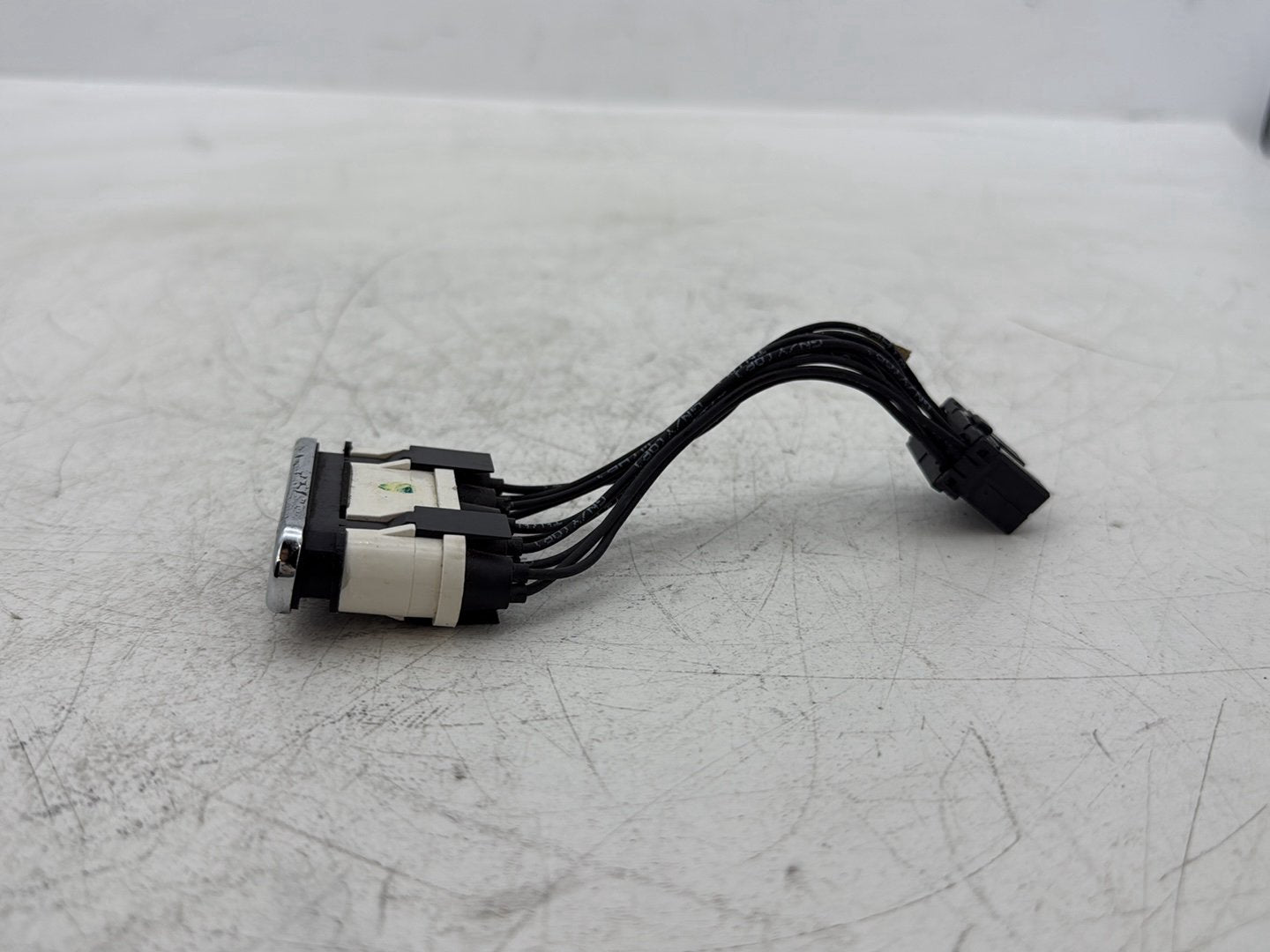 2006 Harley Electra Glide Touring Classic FLHTCI OEM Dash Indicator Lamp Wire Plug In