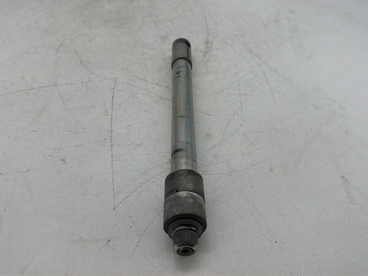 2007 Harley Electra Glide Touring Ultra OEM Front Wheel Axle Bolt Shaft