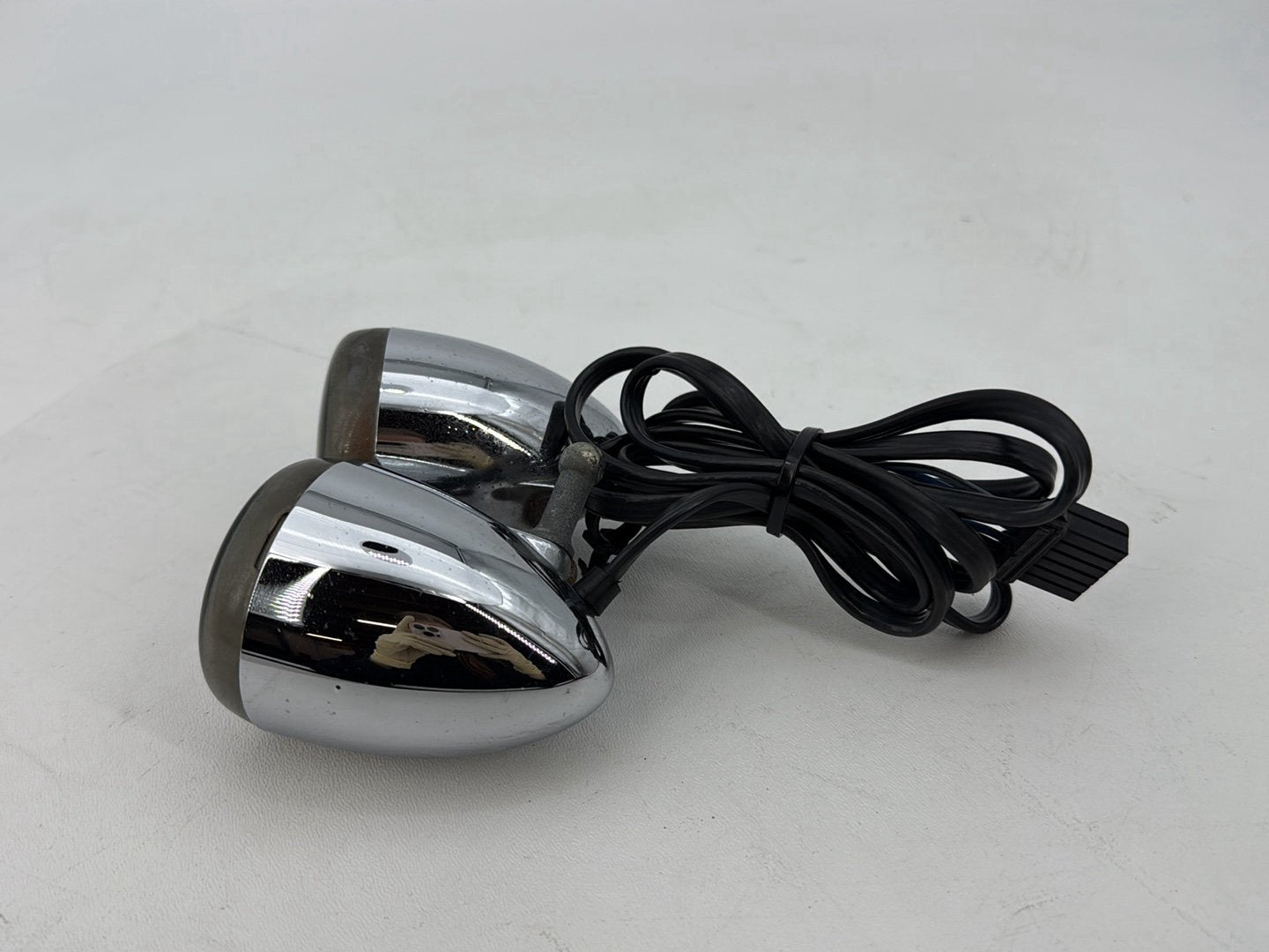 2004 - 2013 Harley-Davidson Sportster 883 Custom Front Left Right Turn Signal Indicators 68972-00