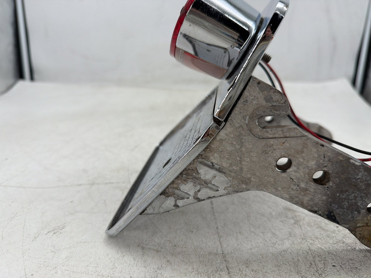 2002 Harley Dyna Wide Glide OEM Rear Brake Taillight Tail Lamp w/ License Plate