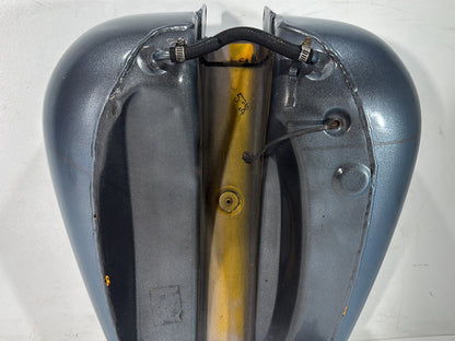 2000 Harley Dyna FXDWG Wide Glide OEM Fuel Gas Tank Gasoline Reservoir