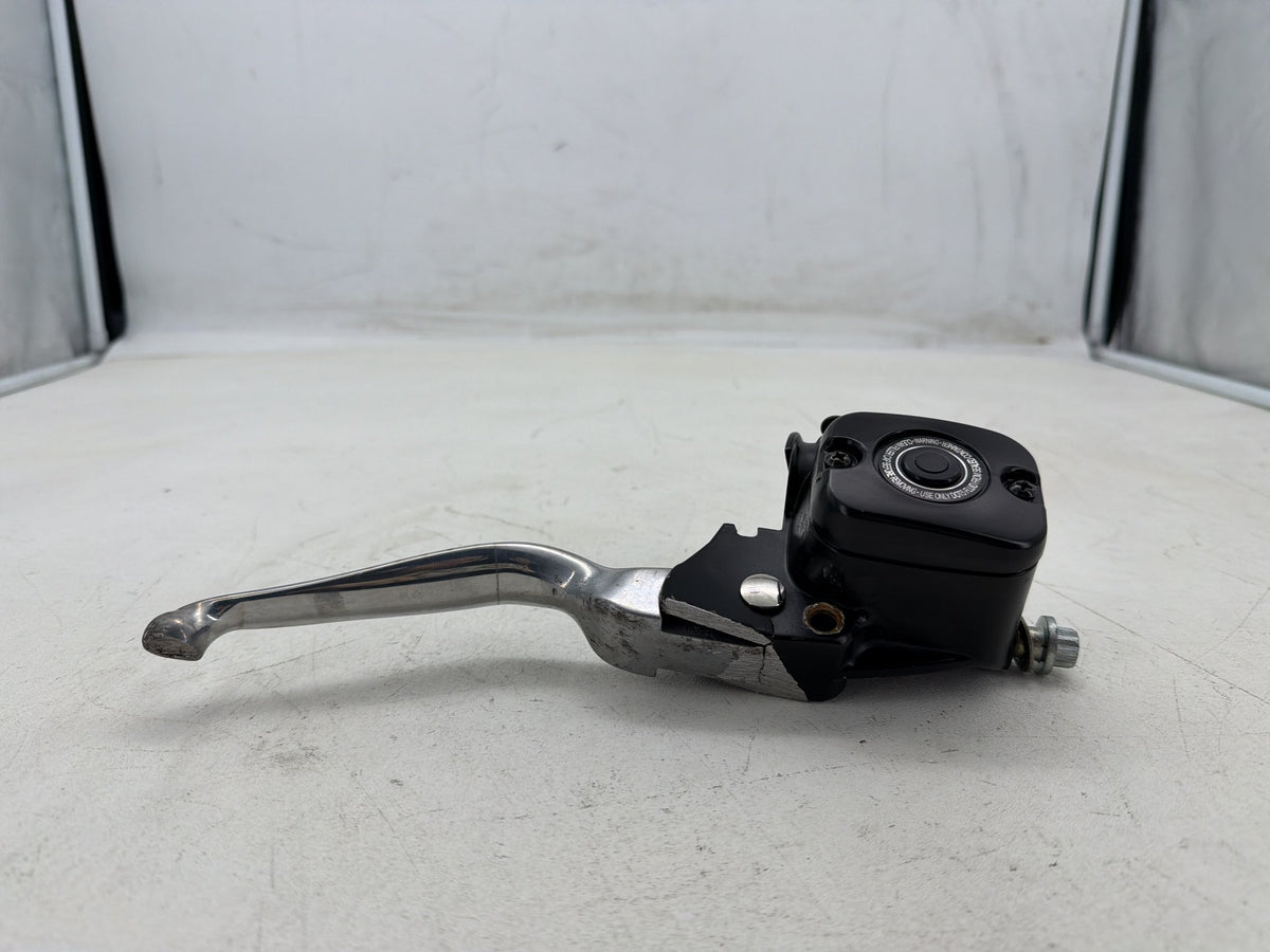 2005 Harley Dyna Wide Glide FXDWG OEM Front Right Brake Lever Master Cylinder