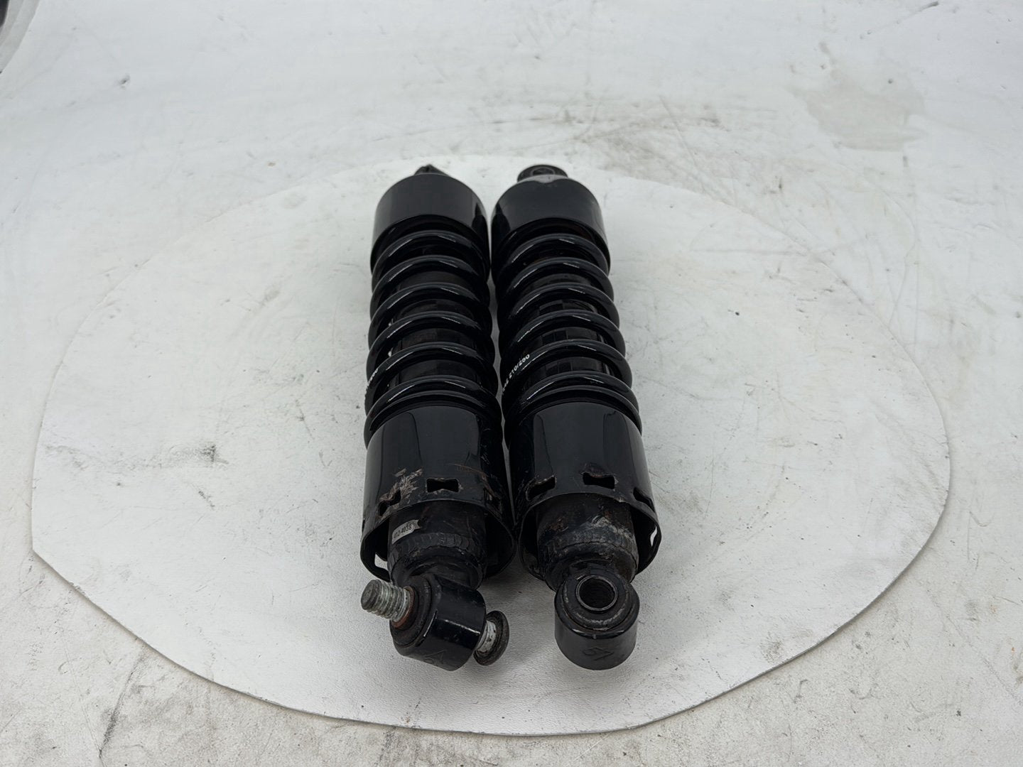 2006 Harley Dyna Super Glide Custom FXDCI OEM Rear Left Right Shock Absorbers