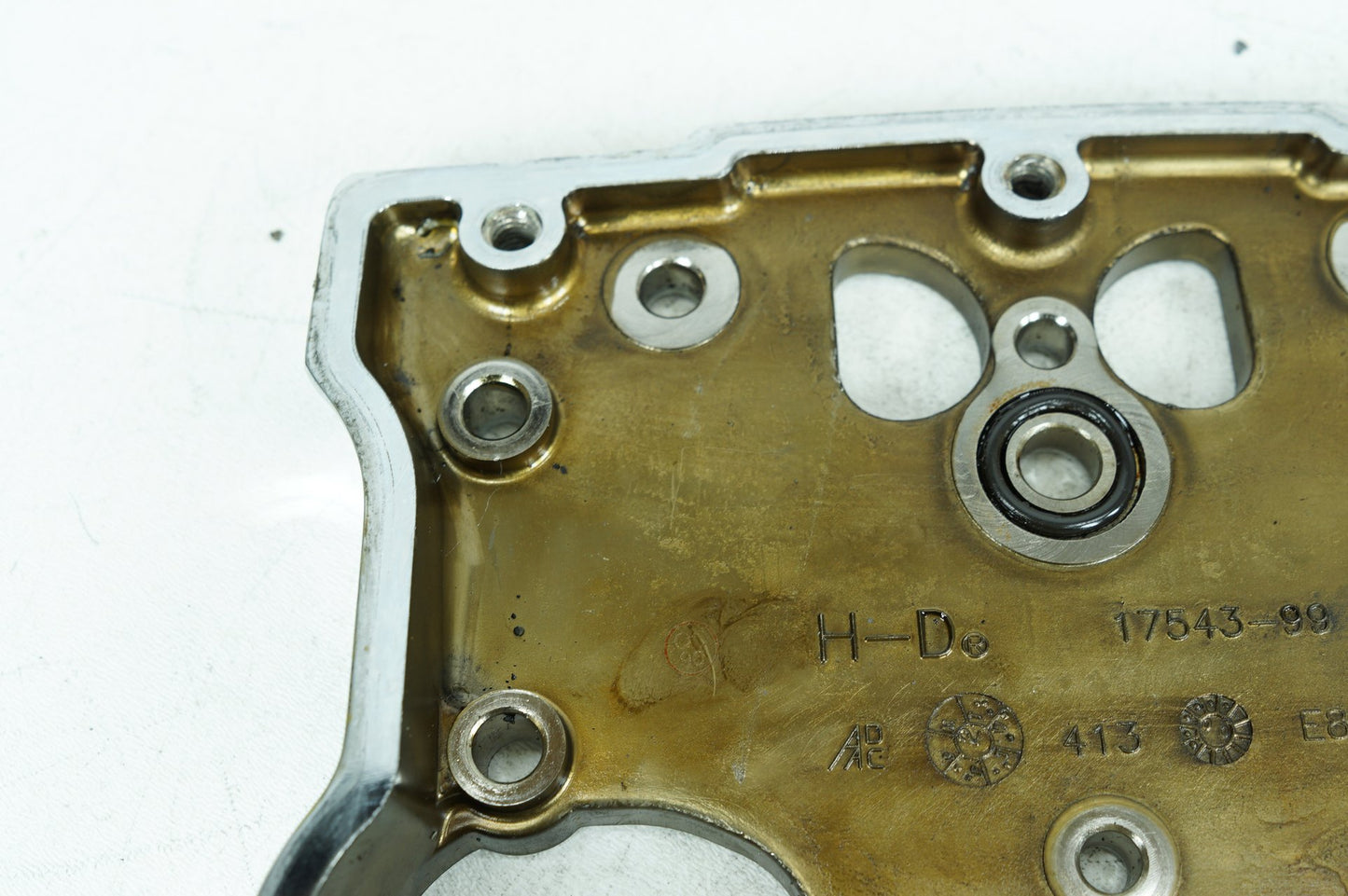 1999 - 2006 Harley-Davidson Touring Road King Classic Twin Cam Lower 1 Rocker Box 17543-99A 17543-99