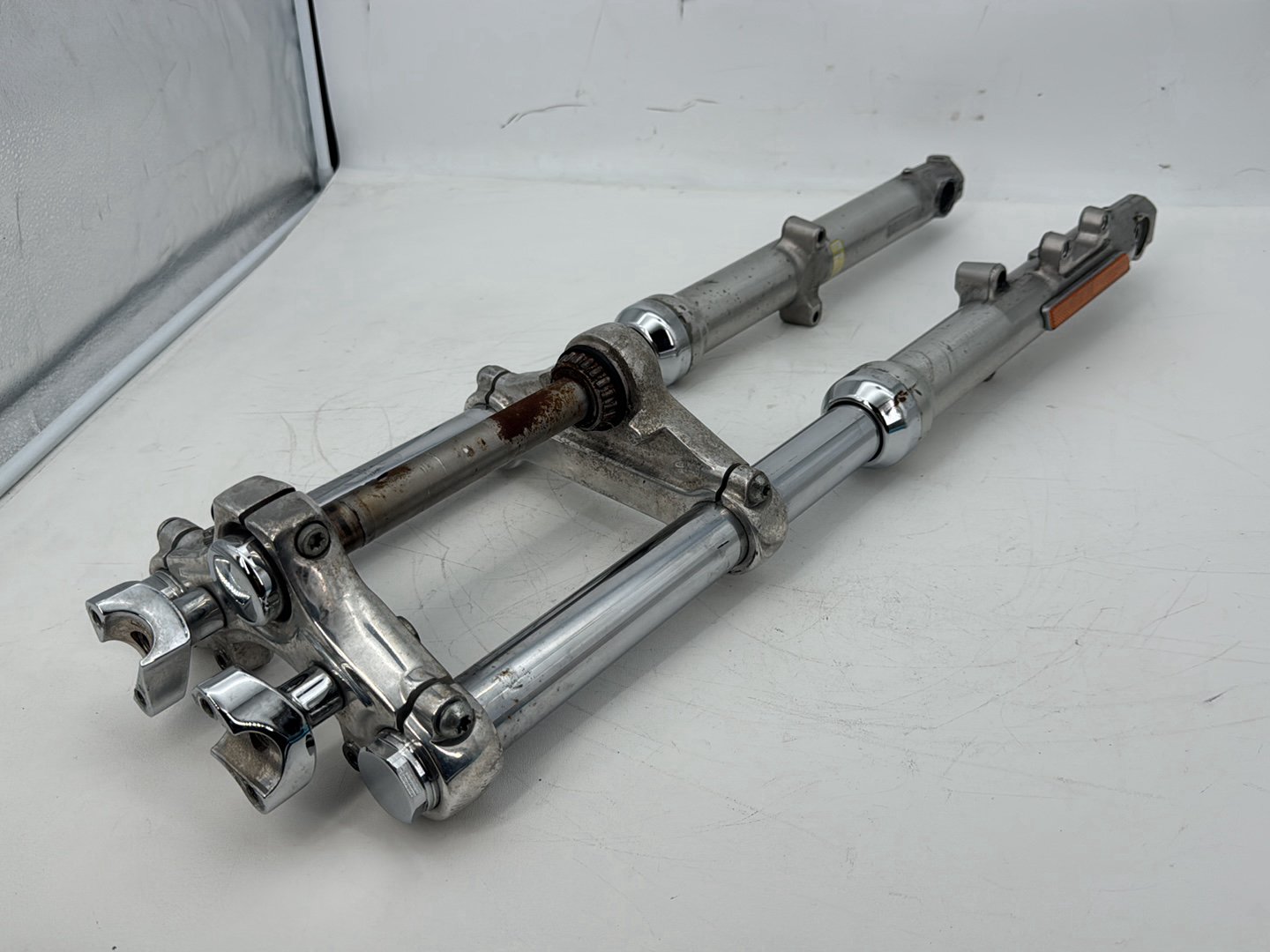 2009 Harley Sportster 1200 Low OEM Front Triple Tree Set LH RH Fork Legs Sliders