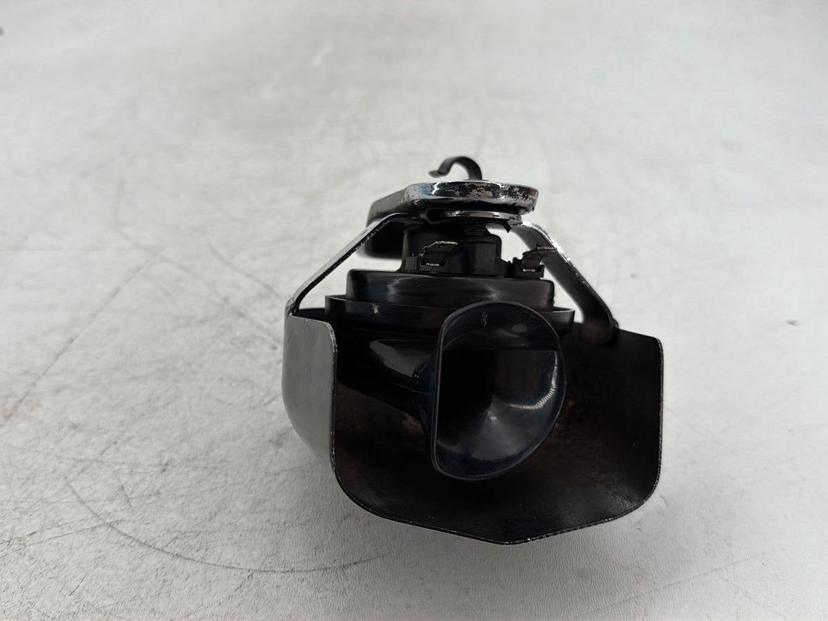 2008 Harley Dyna Fat Bob FXDF OEM Signal Horn Klaxon Beep