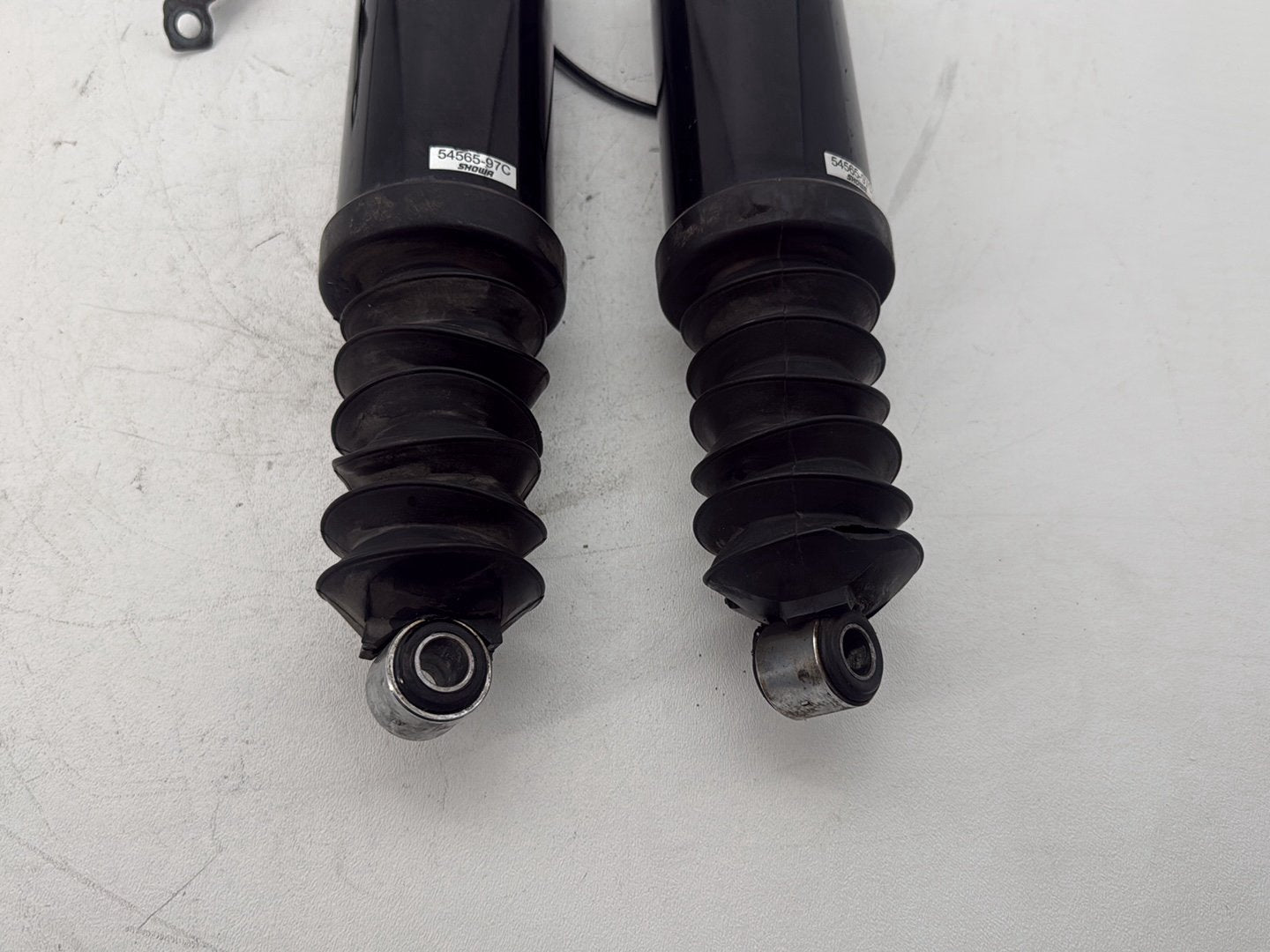 2007 Harley Touring Electra Glide Police OEM Rear Left Right Shock Absorbers 13"