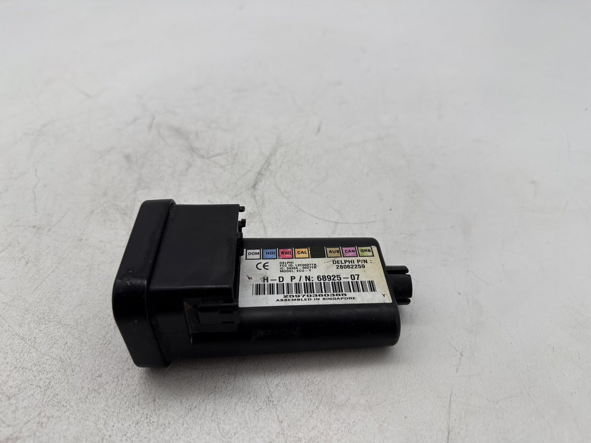 2008 Harley Softail Custom FXSTC OEM Turn Signal Security Module TSSM