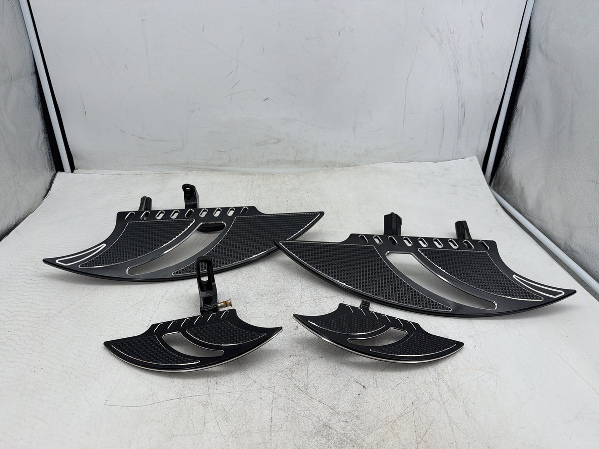 10 Harley Road King Touring Police Left Right Driver & Pass Floorboard Foot Rest