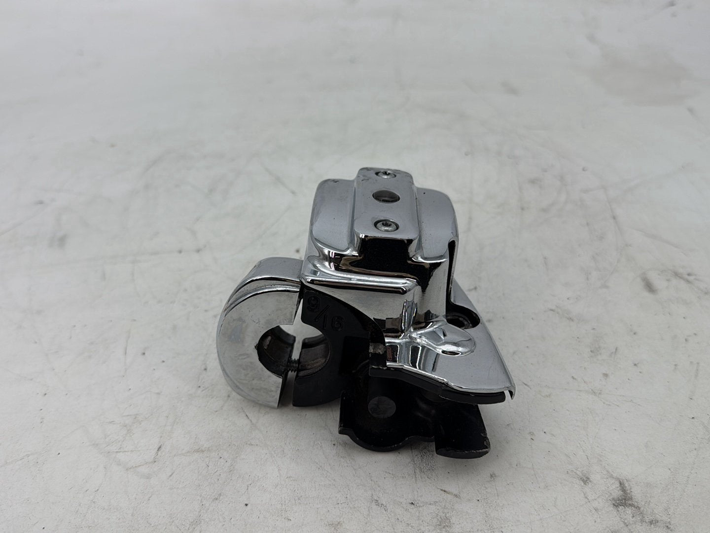 2002 Harley Heritage Softail Classic FLSTC OEM Front Right Hand Brake Lever Master Cylinder Reservoir