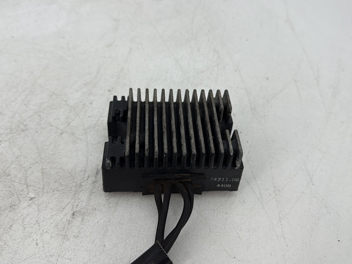 2009 Harley Sportster 883 Low XL883L OEM Voltage Regulator Rectifier