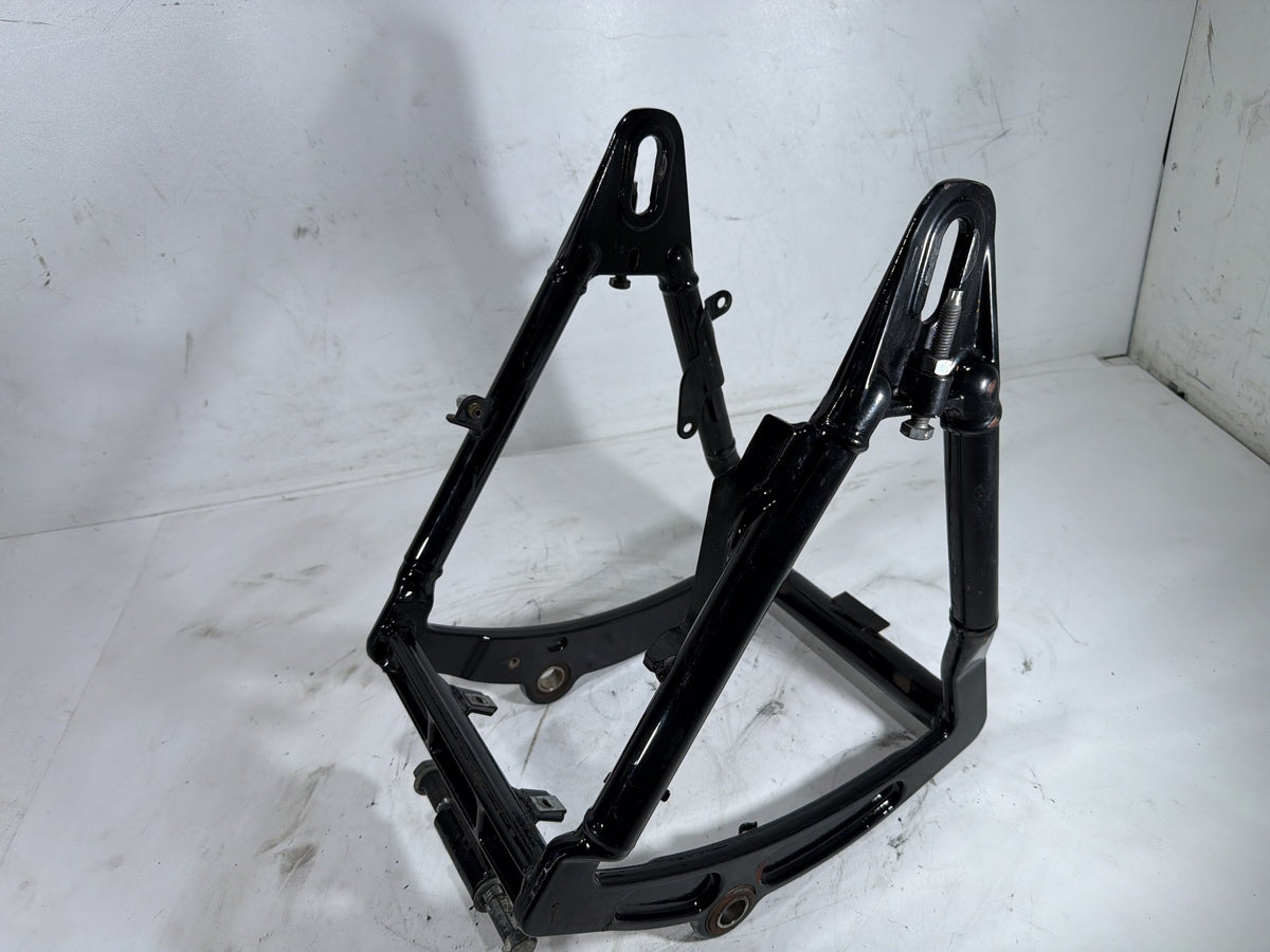 2006 Harley Softail Deuce FXSTDI OEM Rear Fork Swingarm Swing Arm