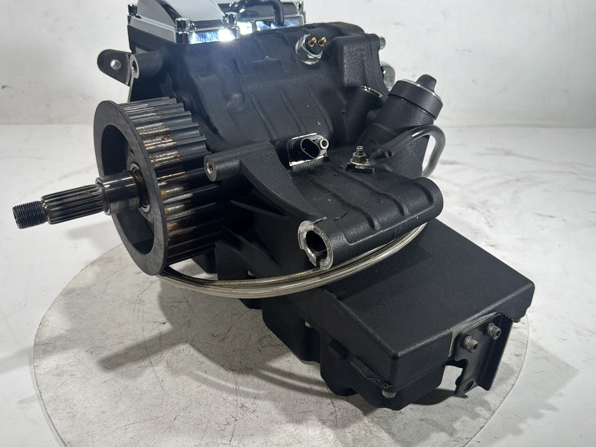 2014 Harley Street Glide 6 Spd Transmission Gearbox CRACKED 17 mi.