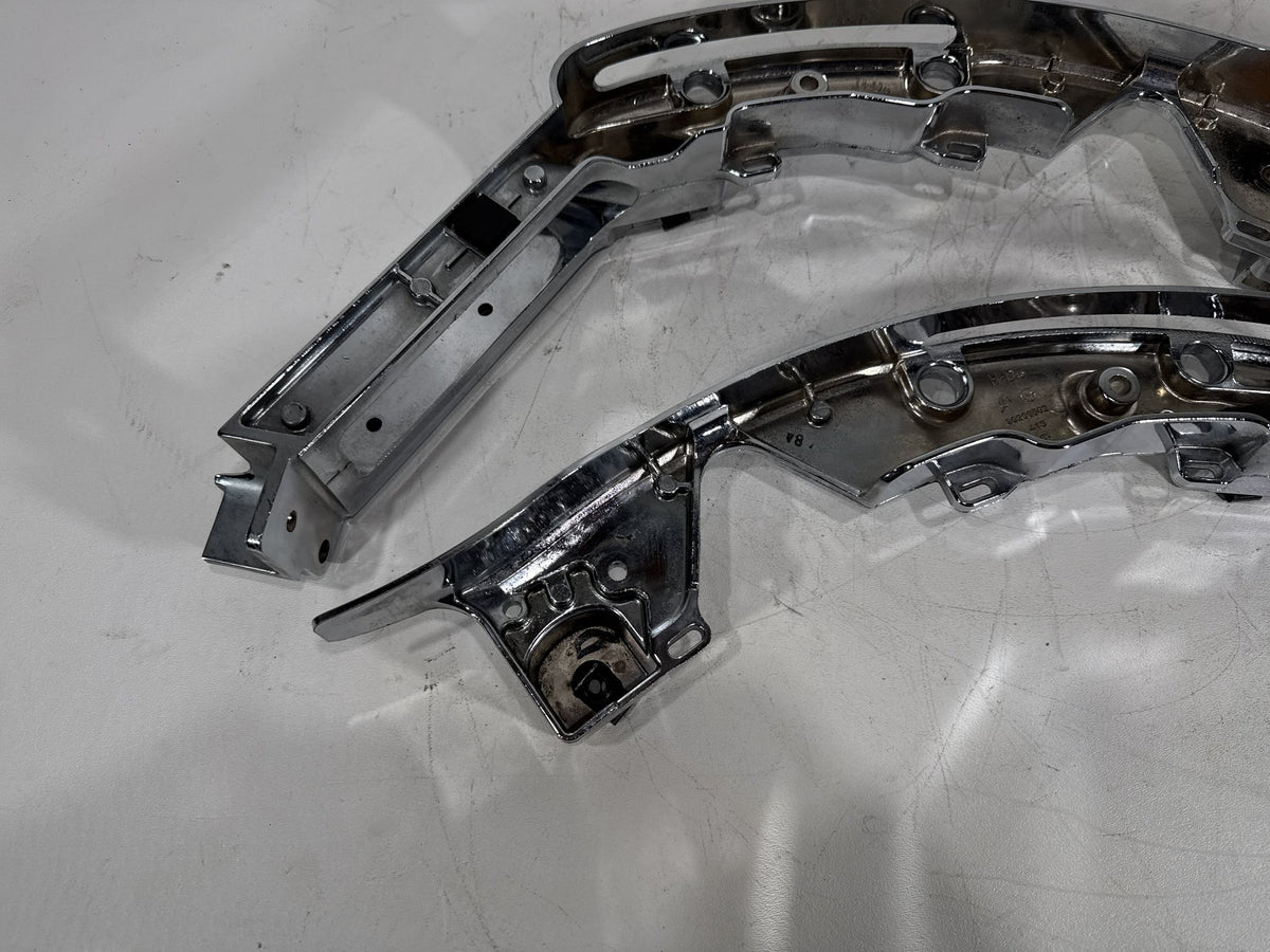 14 Harley Electra Touring Ultra OEM Left Right Saddlebag Fender Struts Brackets