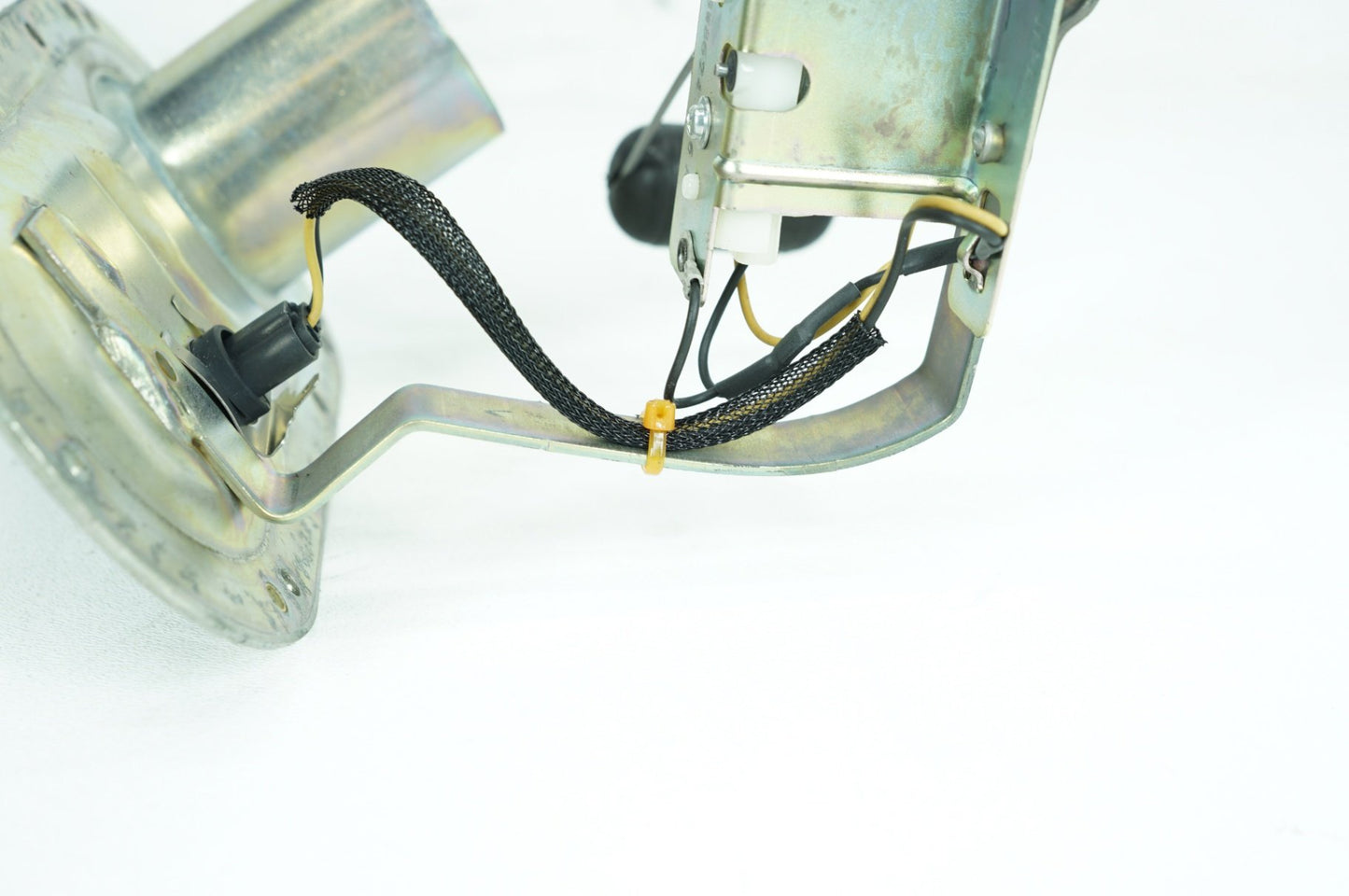 1999 - 2006 Harley-Davidson Touring Electra Glide Fuel Pump Gas Gasoline Petrol Sending 62897-01B