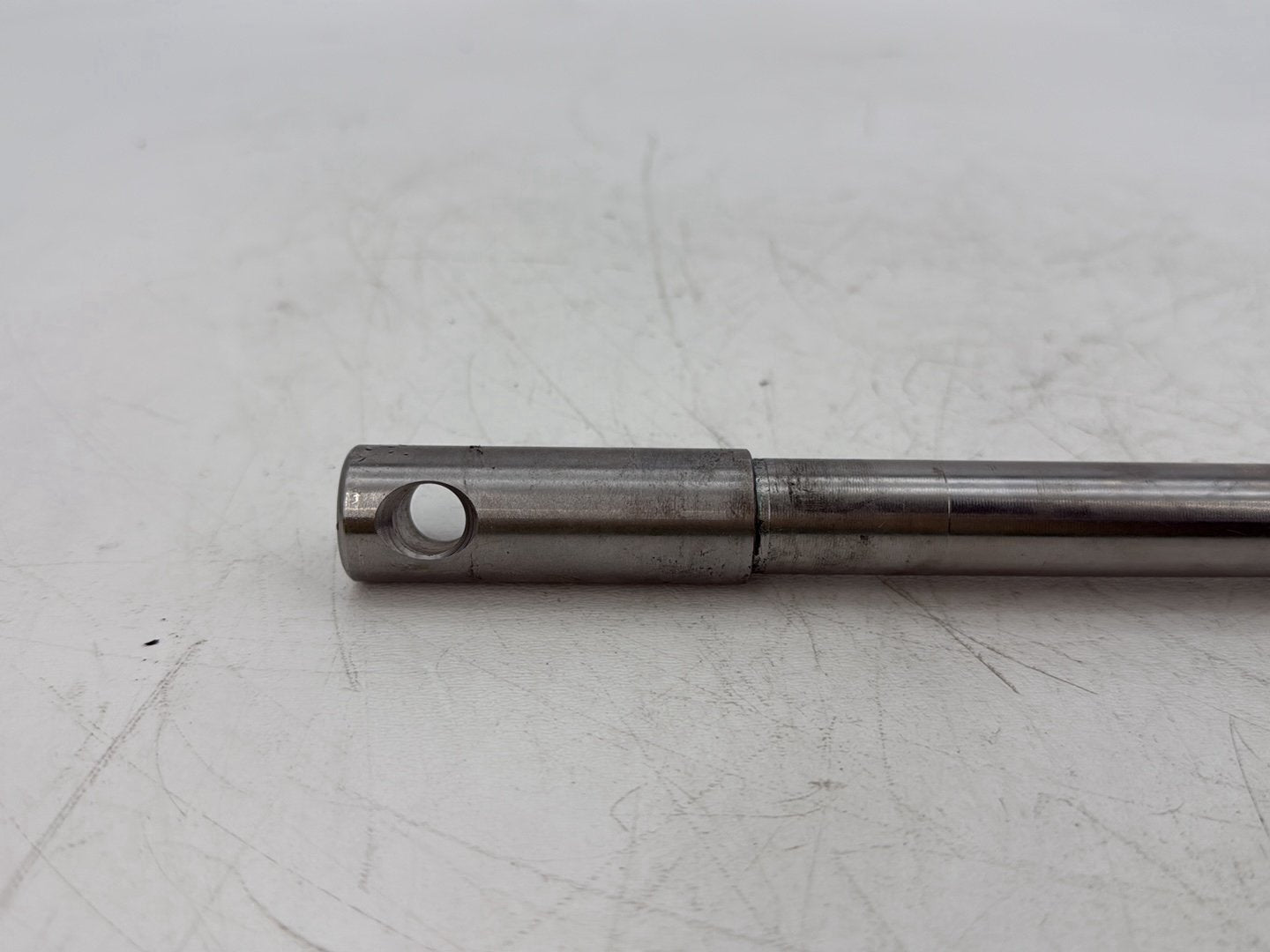 2006 Harley Sportster XL883C 883 Custom OEM Front Wheel Axle Bolt Shaft
