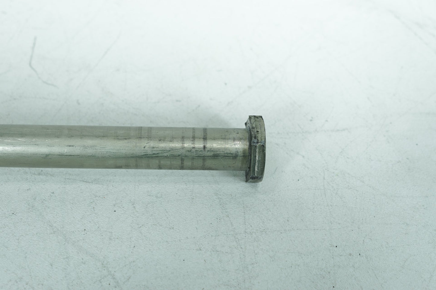 2007 - 2017 Harley-Davidson Dyna Low Rider Rear Fork Swingarm Pivot Bolt Shaft 47641-06