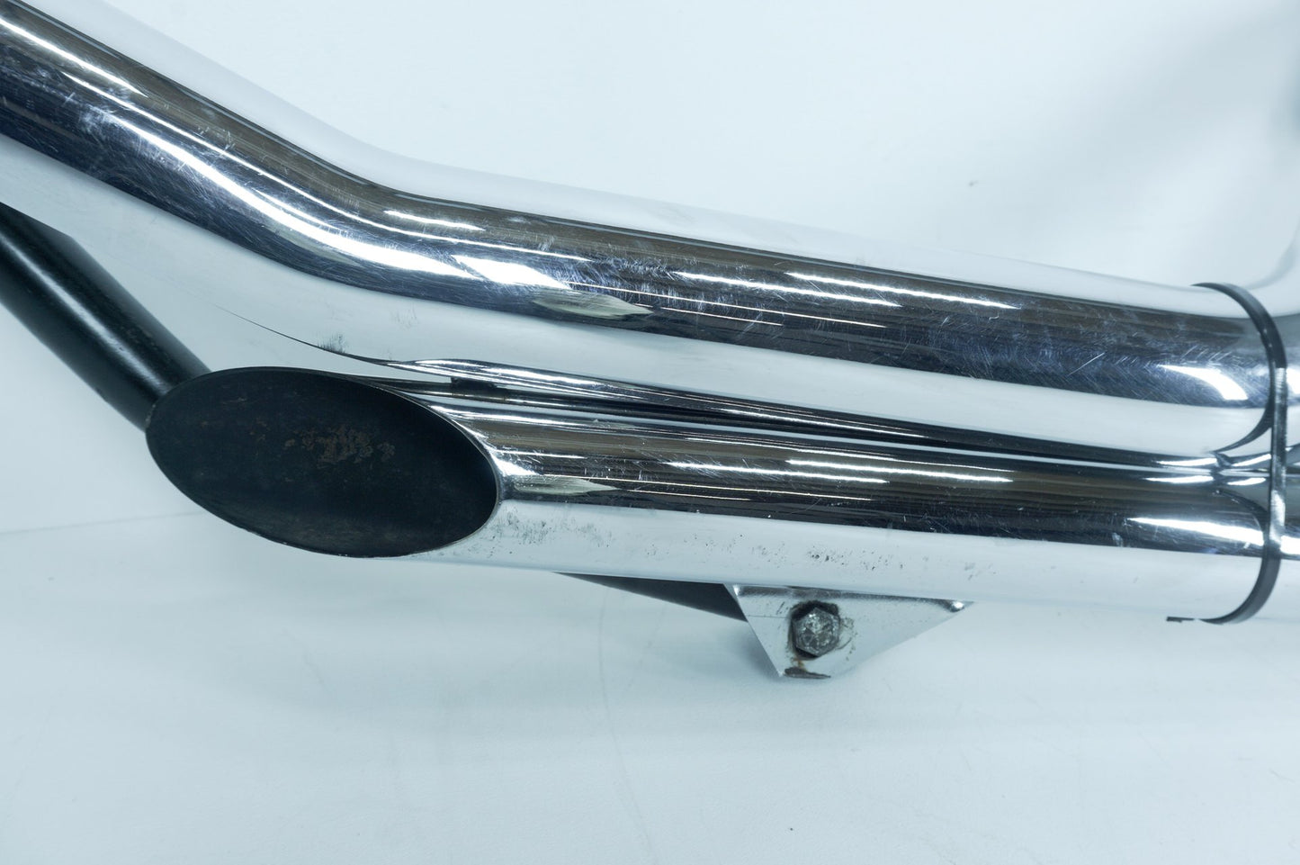 1999 - 2006 Harley-Davidson Softail Night Train Exhaust Header Pipes Muffler  	65401-00B