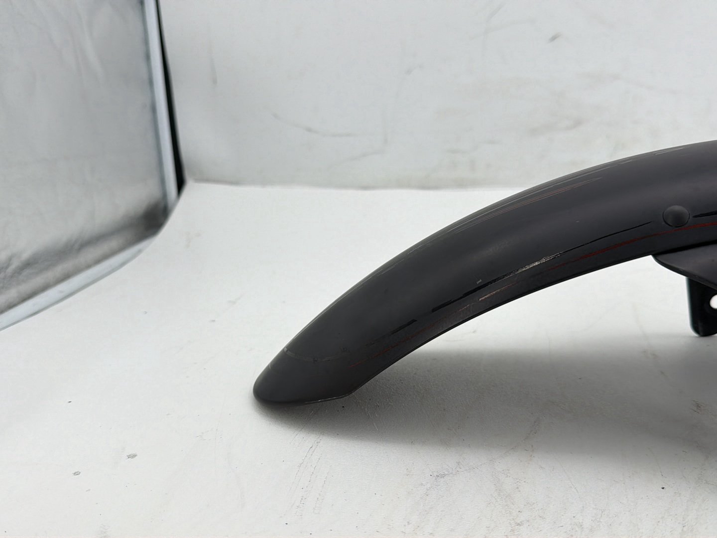 2009 Harley Dyna Street Bob FXDB OEM Front Wheel Fender Shell Panel