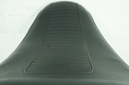 1999 - 2006 Harley-Davidson Dyna Low Rider Passenger Rider Driver Seat Saddle 53078-04