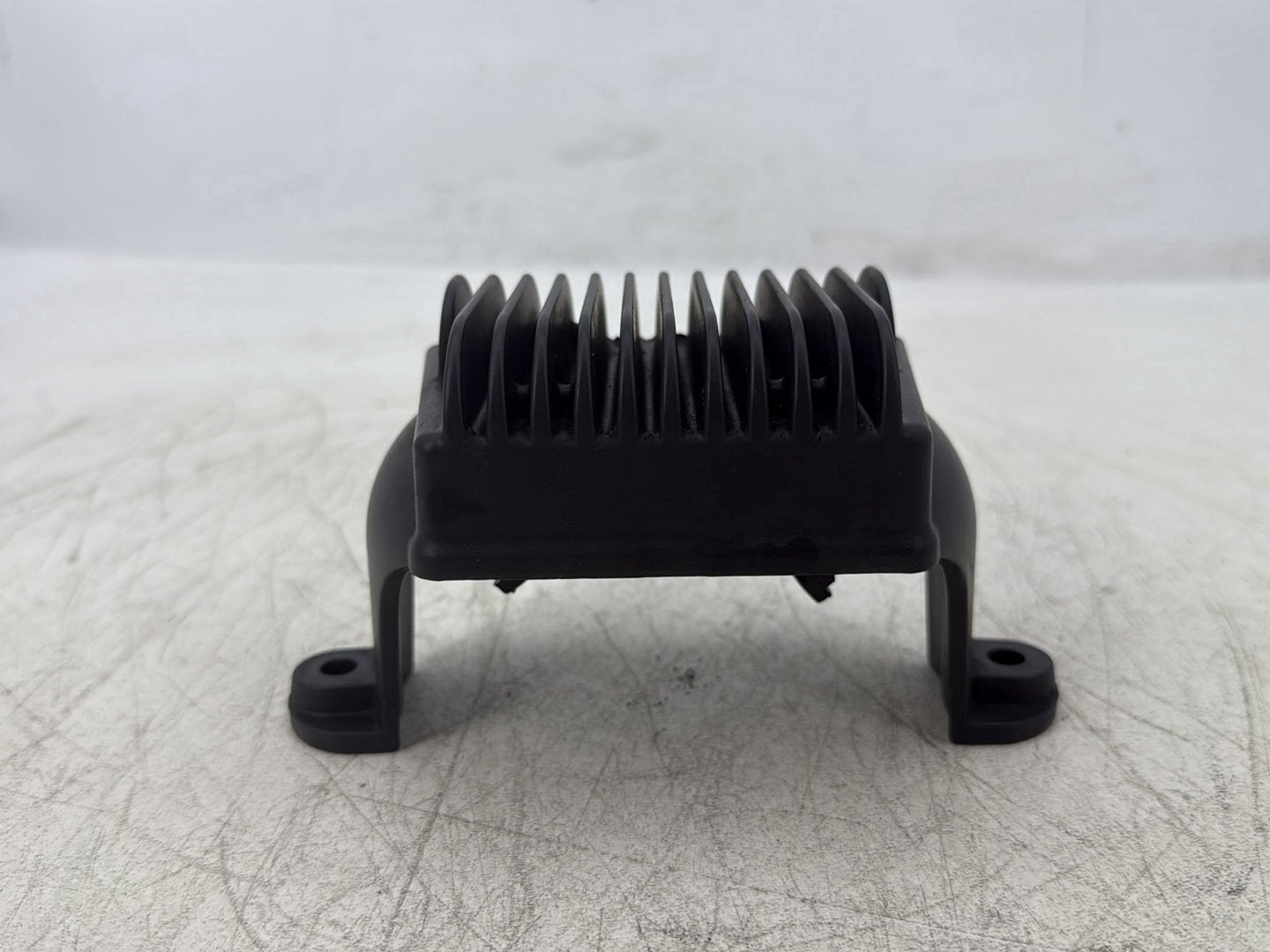 2011 Harley Street Glide Touring FLHX OEM Voltage Regulator Rectifier