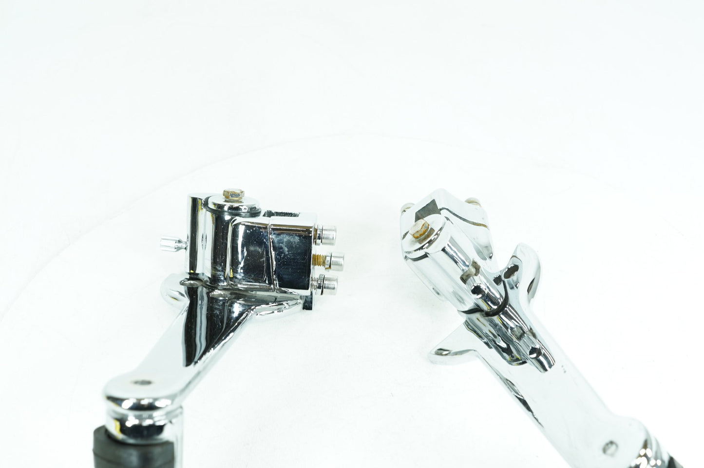 2007 - 2012 Harley-Davidson Touring Electra Glide Ultra Passenger Left & Right Foot Pegs Kuryakin