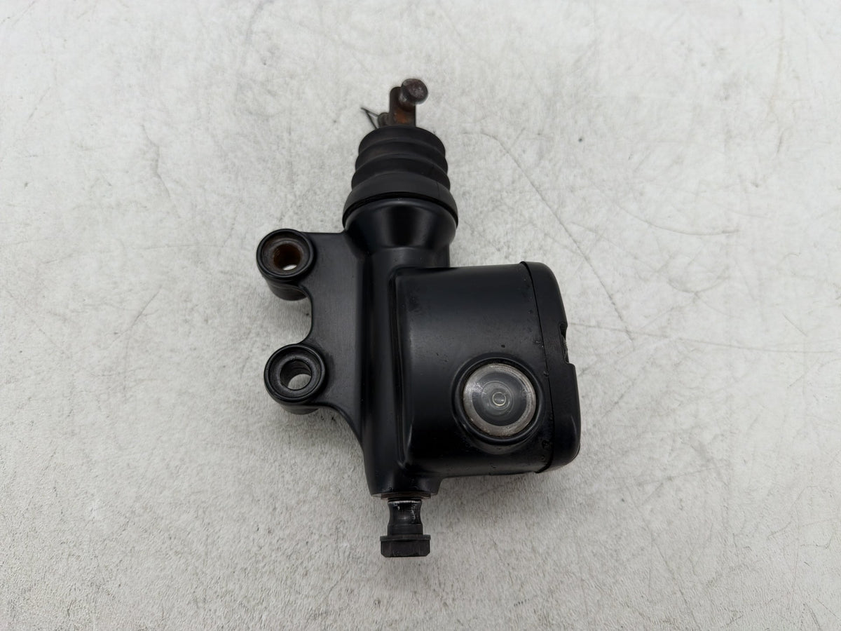 11 Harley Street Glide Touring FLHX-103 OEM Rear Brake Master Cylinder Reservoir