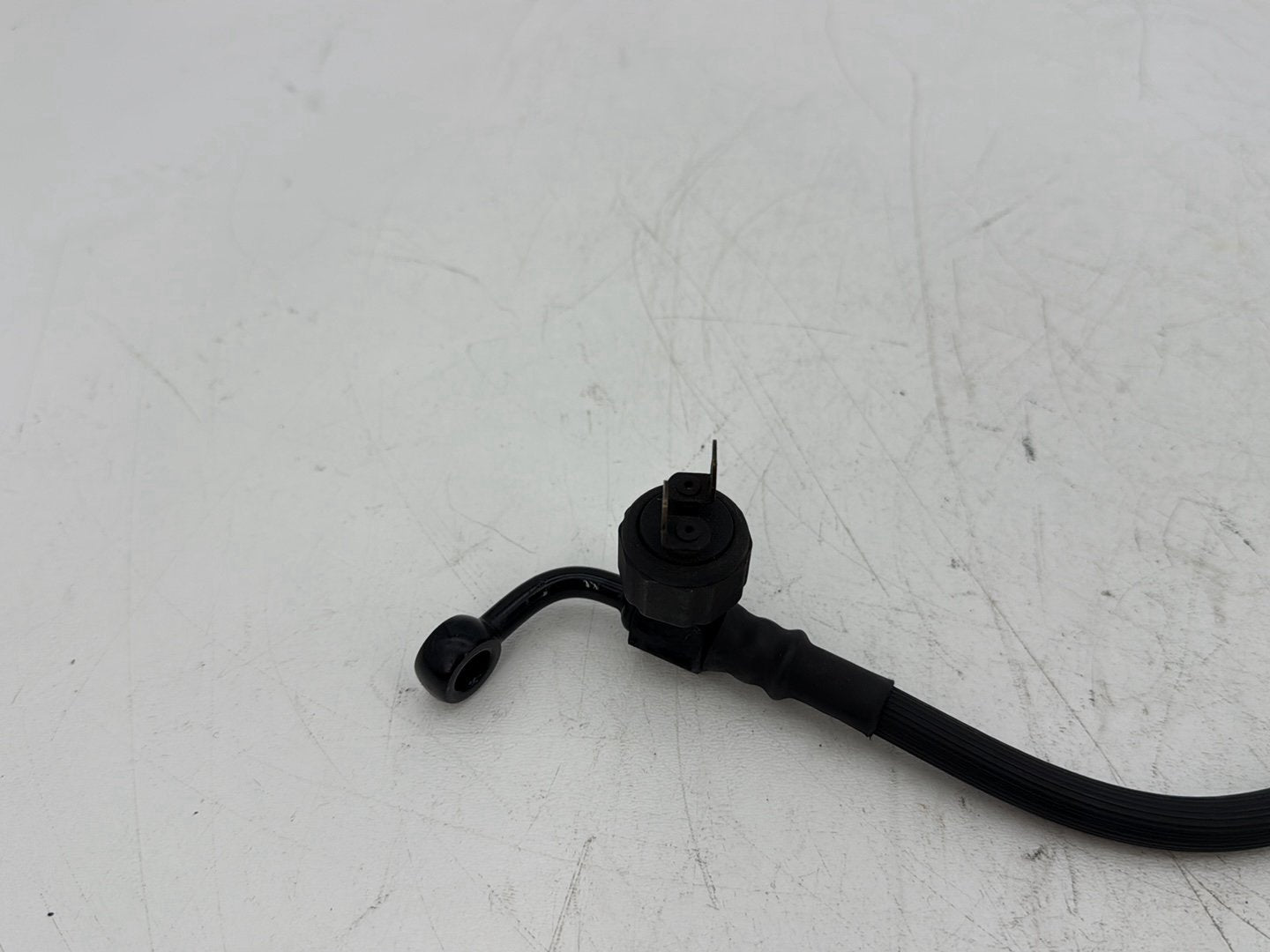2002 Harley Dyna FXD Super Glide OEM Rear Brake Hose Line Pipe