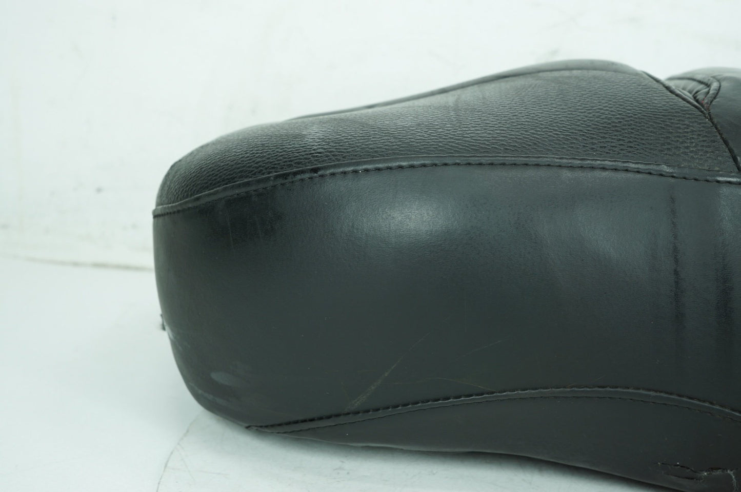 2007 - 2016 Harley-Davidson Touring CVO Electra Screamin Eagle Passenger Rider Driver Seat Saddle 52000028