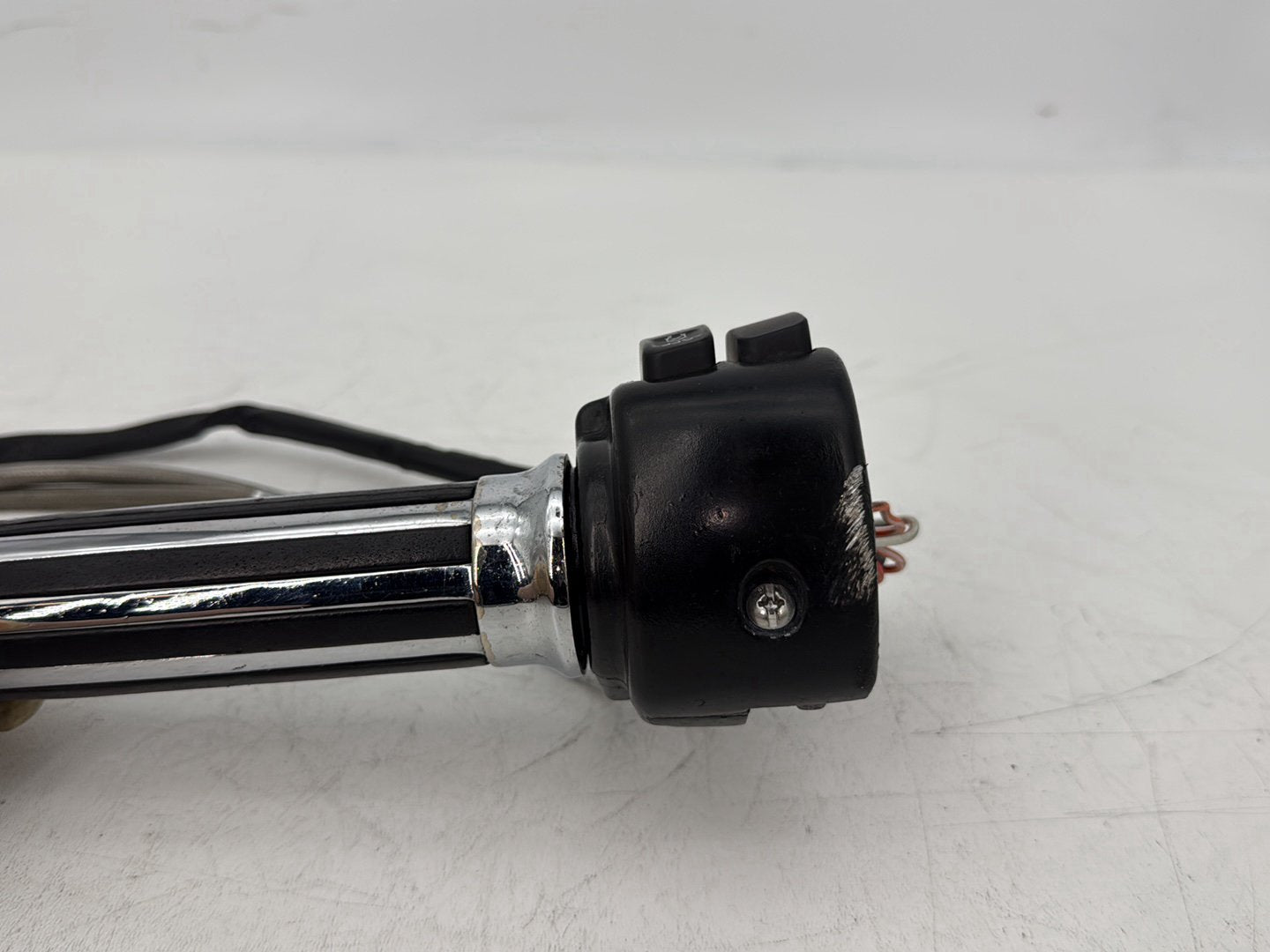 06 Harley Touring FLHRI Road King OEM Right Engine Start Kill Switches Controls