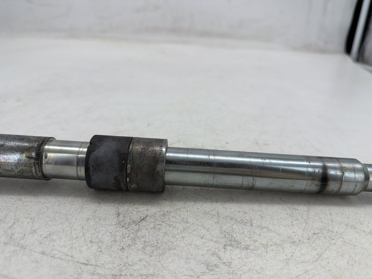 2004 Harley Electra Glide Touring Ultra OEM Front Wheel Axle Bolt Shaft