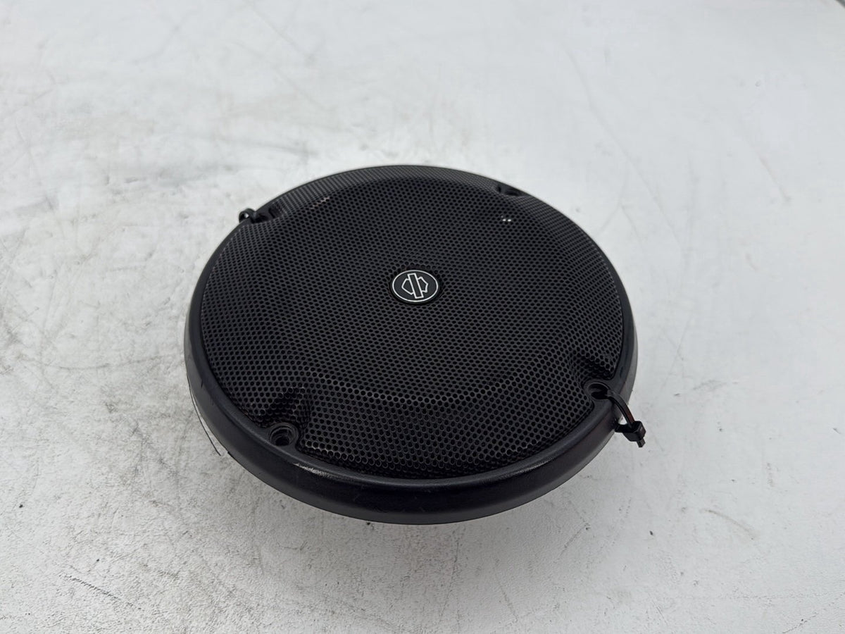 2018 Harley Electra Glide Touring Ultra FLHTCU OEM Front 1 Sound Audio Speaker
