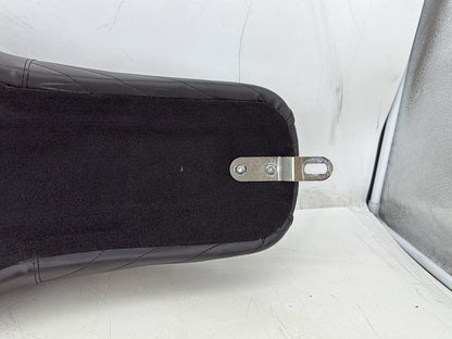 2004 Harley Dyna Super Glide FXDI Passenger Driver Seat Saddle Le Pera Tailwhip