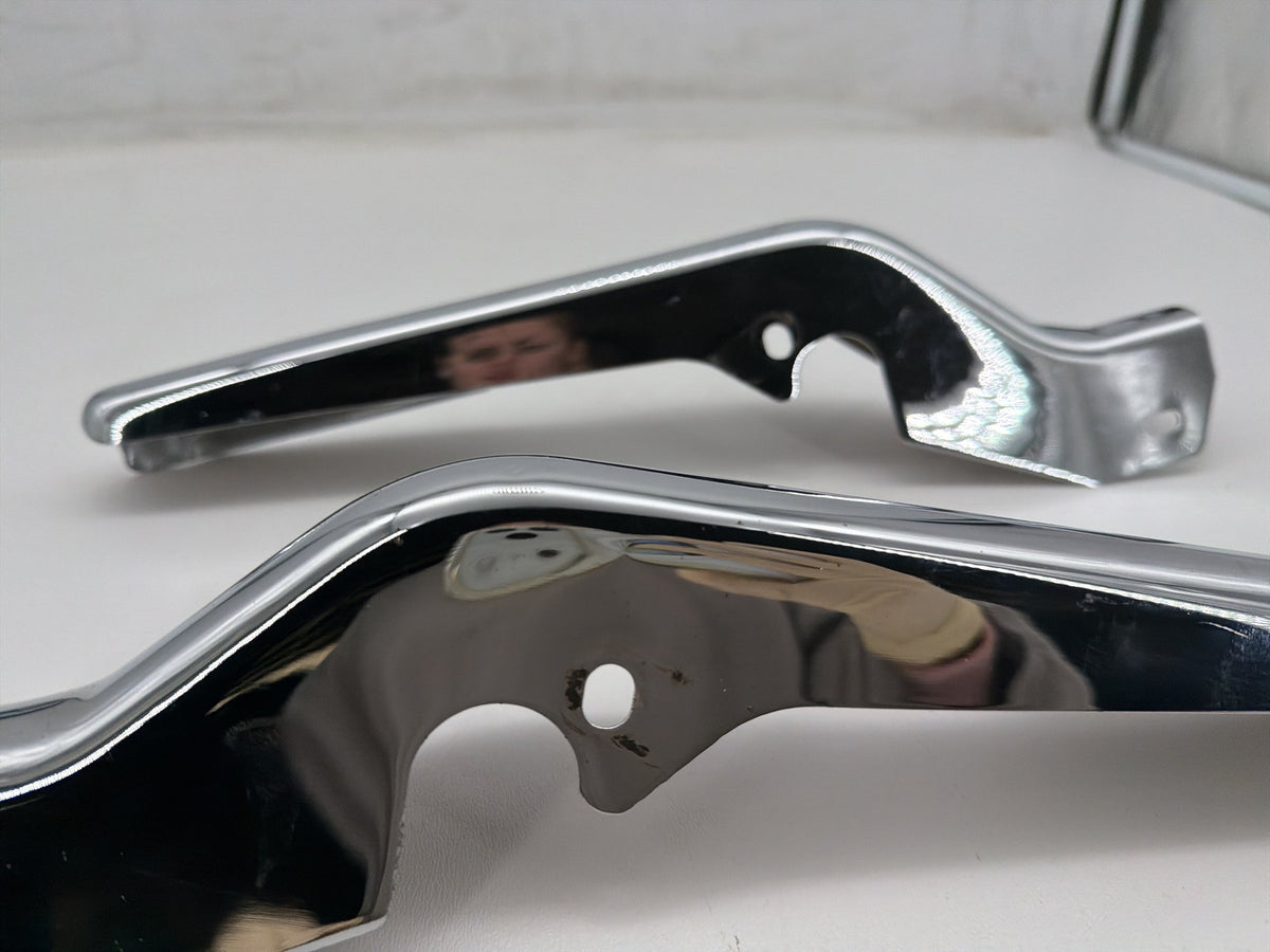 2006 Harley Electra Glide Touring Classic OEM Rear Left Right Fender Struts Bracket