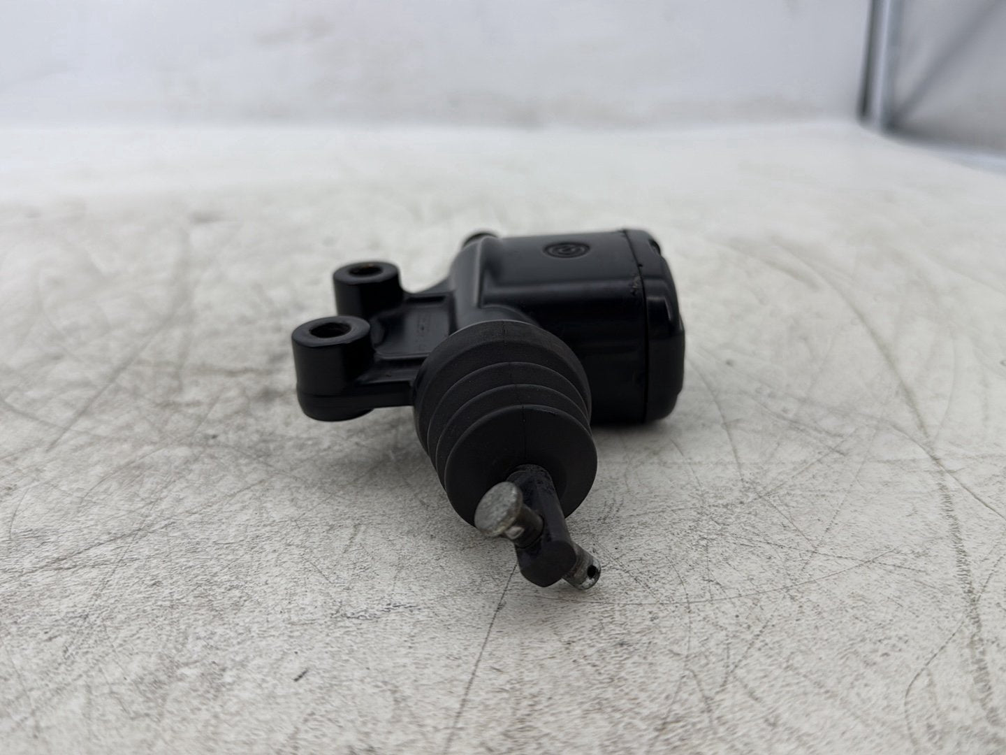 2016 Harley Road King Touring FLHR OEM Rear Brake Master Cylinder Reservoir
