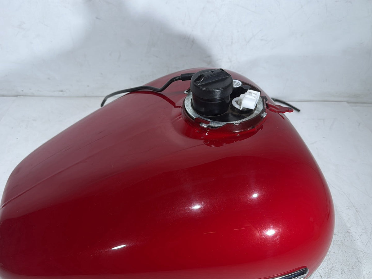 2011 Harley Electra Glide Touring Ultra OEM Fuel Gas Tank Gasoline Reservoir