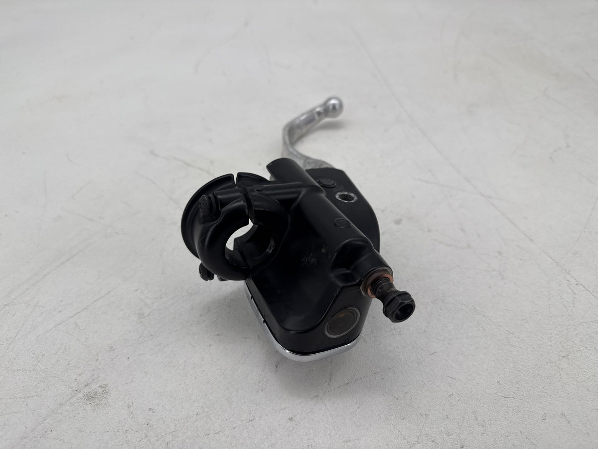 09 Harley Electra Glide Touring OEM Front Right Brake Lever Master Cylinder