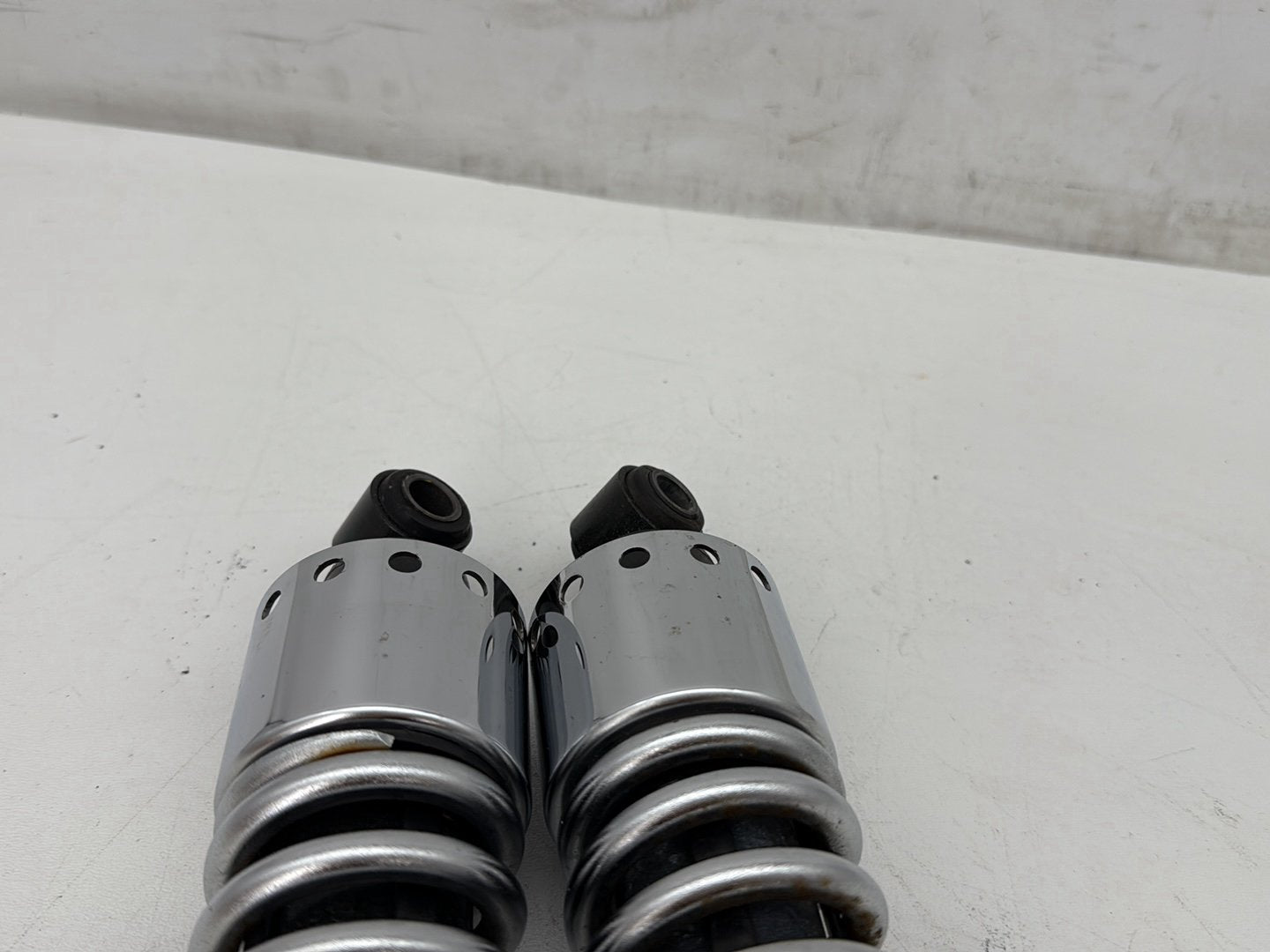 2000 Harley Dyna FXDWG Wide Glide OEM Rear Left Right Shock Absorbers