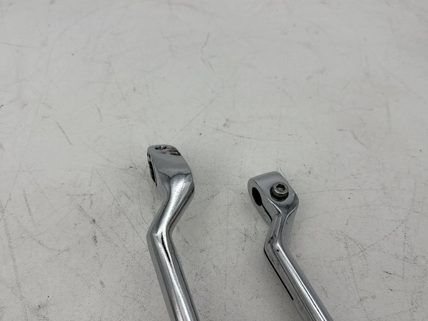 2000 Harley Touring Electra Glide Classic OEM Gear Shifter Lever Pedal Pedals