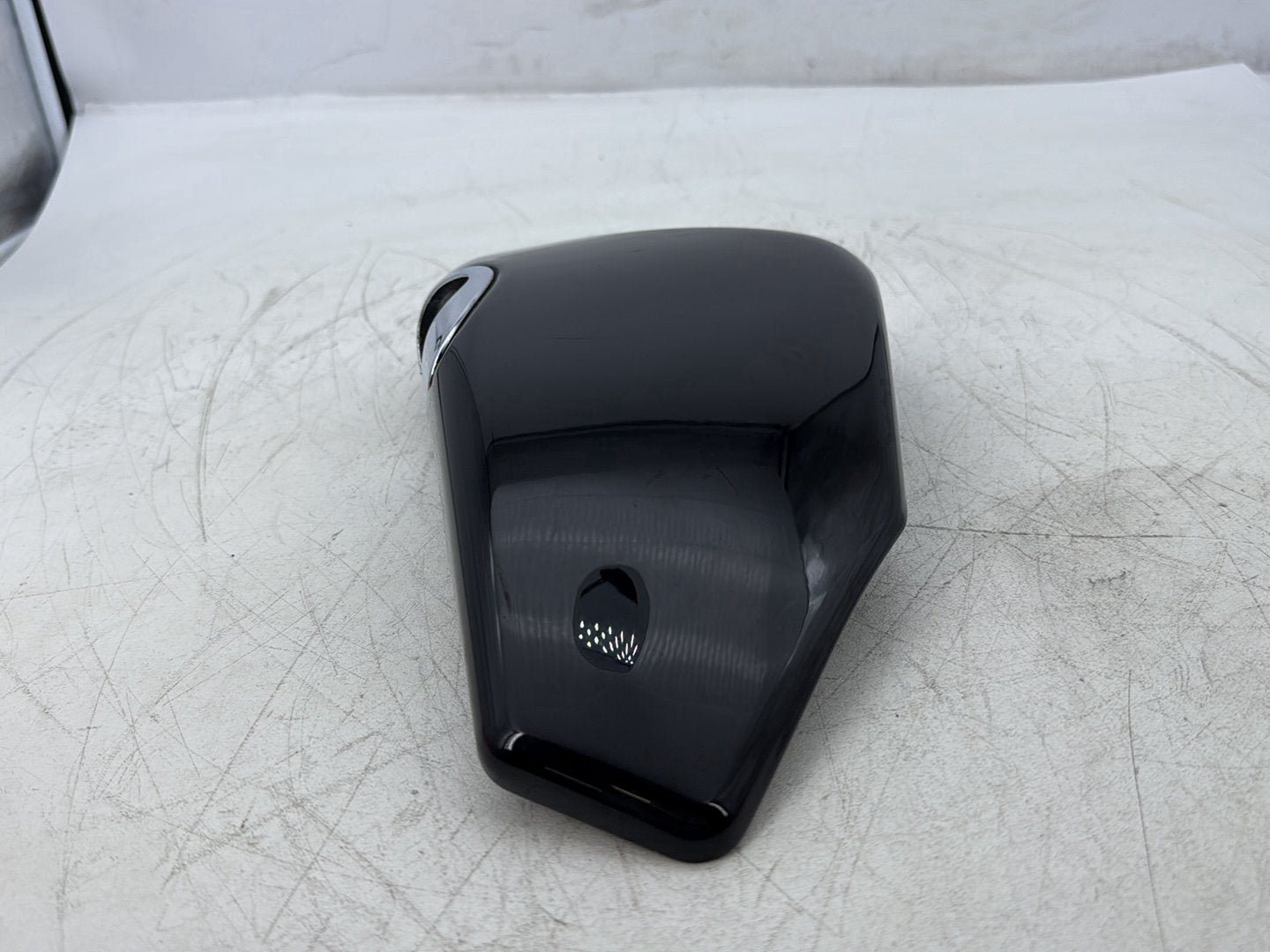 2006 Harley Sportster XL883L 883 Low OEM Right Fairing Side Oil Tank Cover