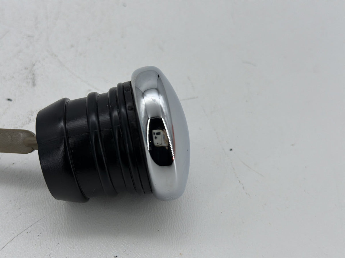 2011 Harley Softail Deluxe FLSTN OEM Oil Tank Reservoir Dipstick Dip Stick
