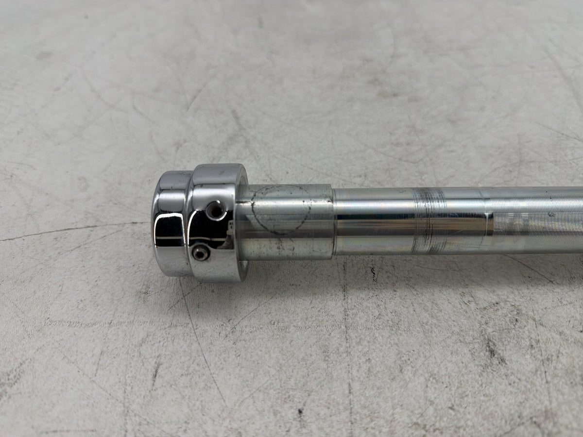 2015 Harley Electra Glide Touring Ultra OEM Front Wheel Axle Bolt Shaft