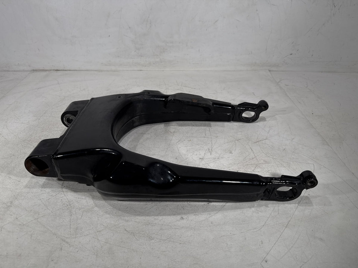 2009 Harley Electra Glide Touring Ultra OEM Rear Fork Swingarm Swing Arm