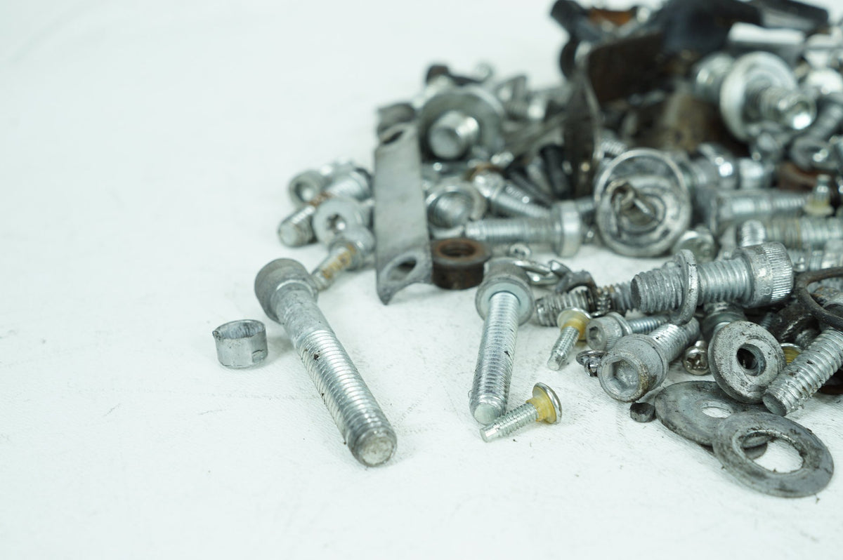 2012 Harley-Davidson Touring FLHTK - Hardware Bolts Nuts & Brackets