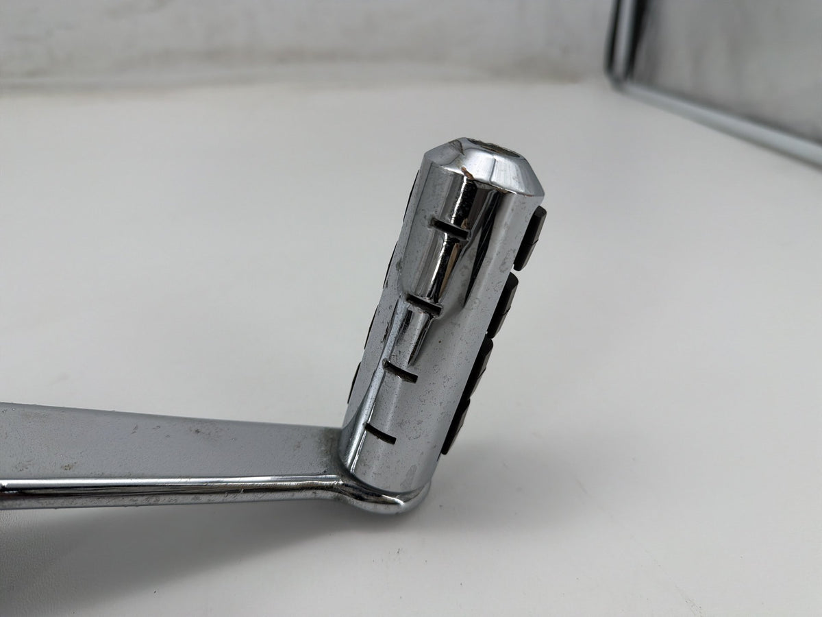 2006 Harley Electra Touring Classic Passenger Left & Right Foot Pegs Kuryakin