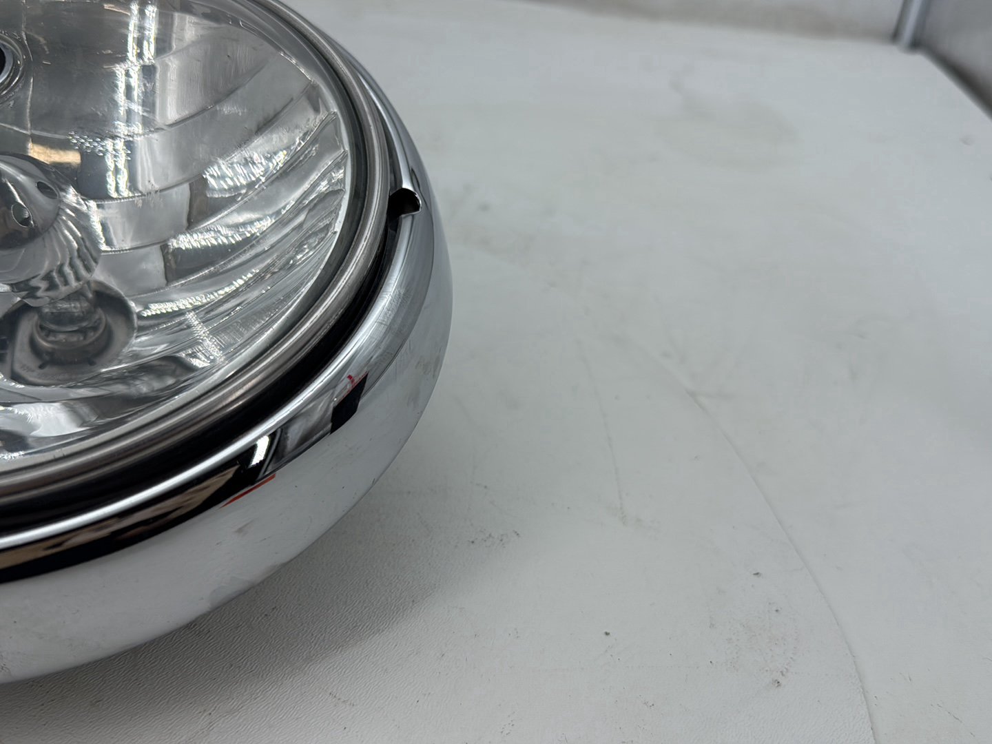 2007 Harley Street Glide Touring FLHX OEM Headlight Headlamp Head Light Halogen