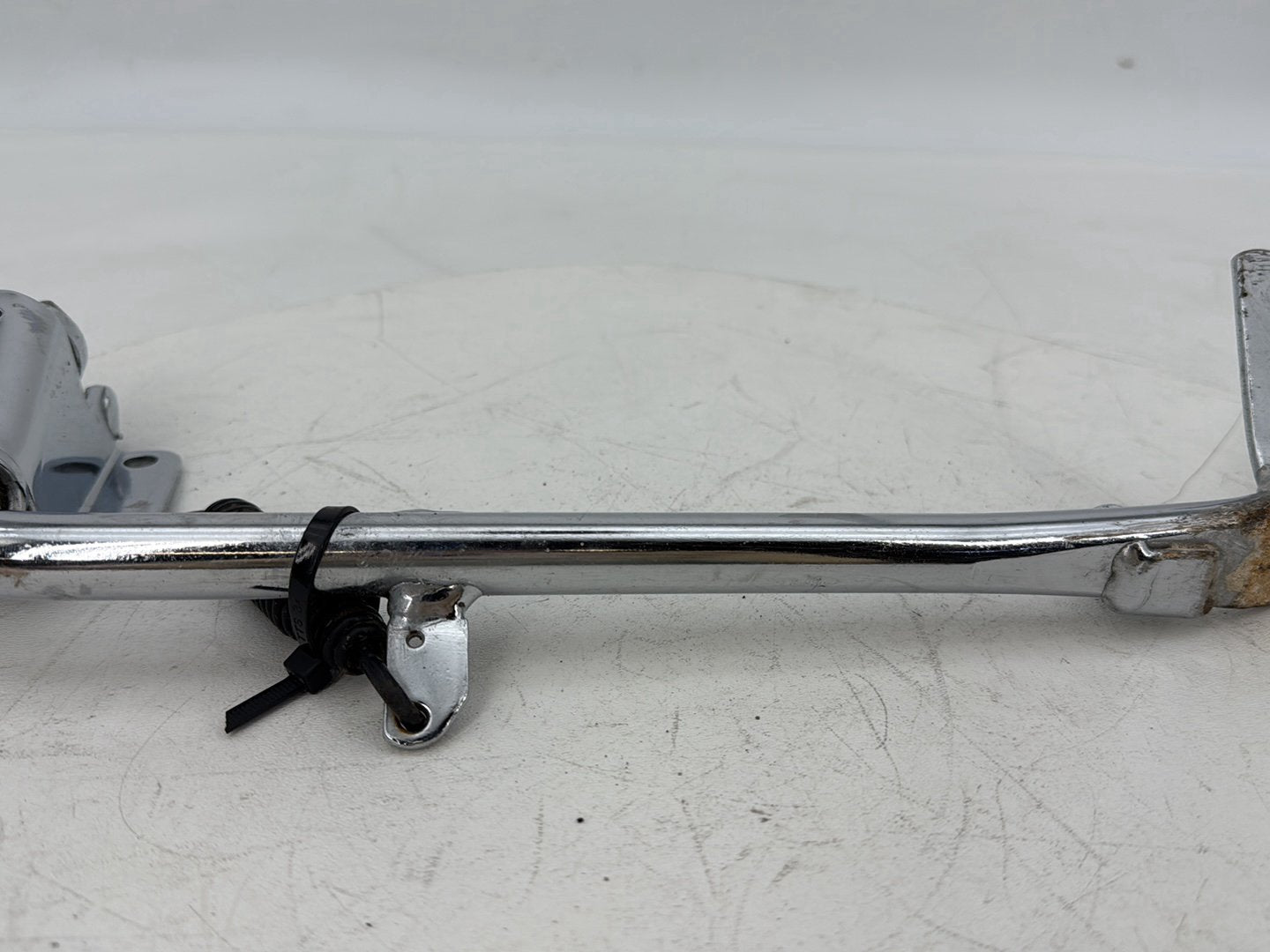 1999 - 2006 Harley-Davidson Touring Electra Glide Left Side Jiffy Kick Stand & Spring 50075-83B