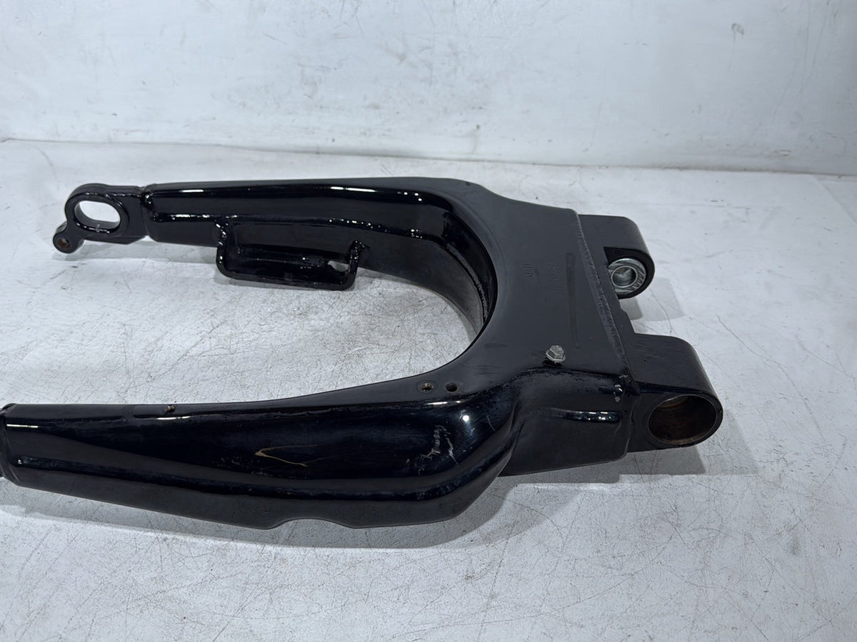 2012 Harley Electra Glide Touring Ultra OEM Rear Fork Swingarm Swing Arm