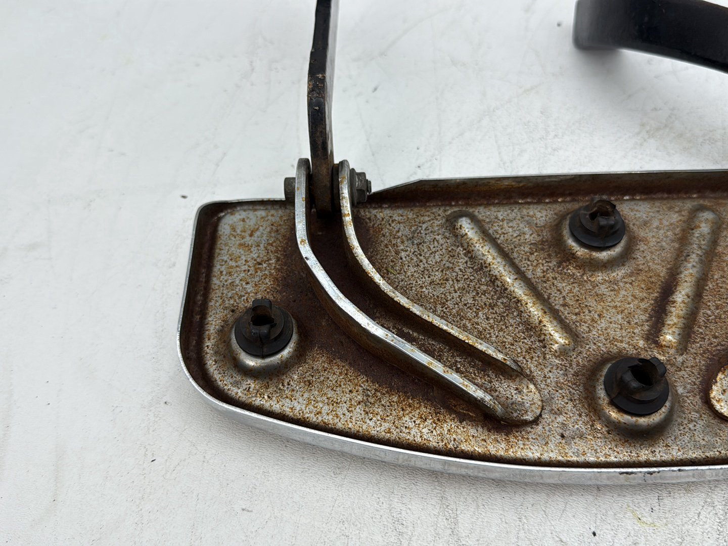 1996 Harley Electra Glide Touring FLHT OEM Left Right Driver Floorboard Foot Rest