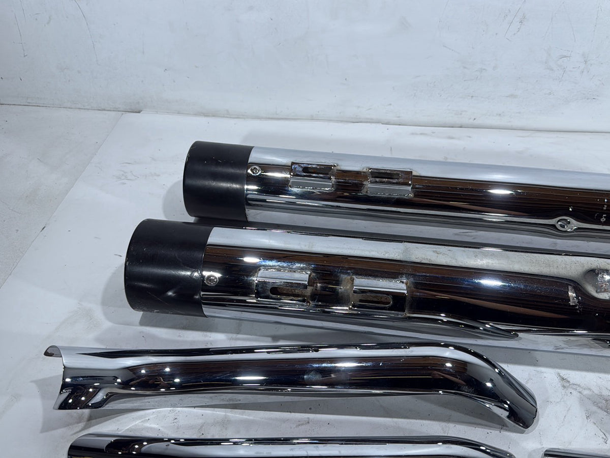 2004 Harley Road King Touring Classic OEM Exhaust Muffler Silencer Slip On